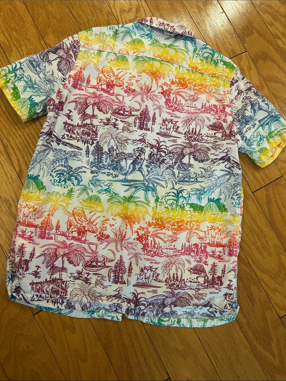 GAP Short-Sleeve Rainbow Dinosaurs Tropical Button-Down Shirt -Boys 8(m)